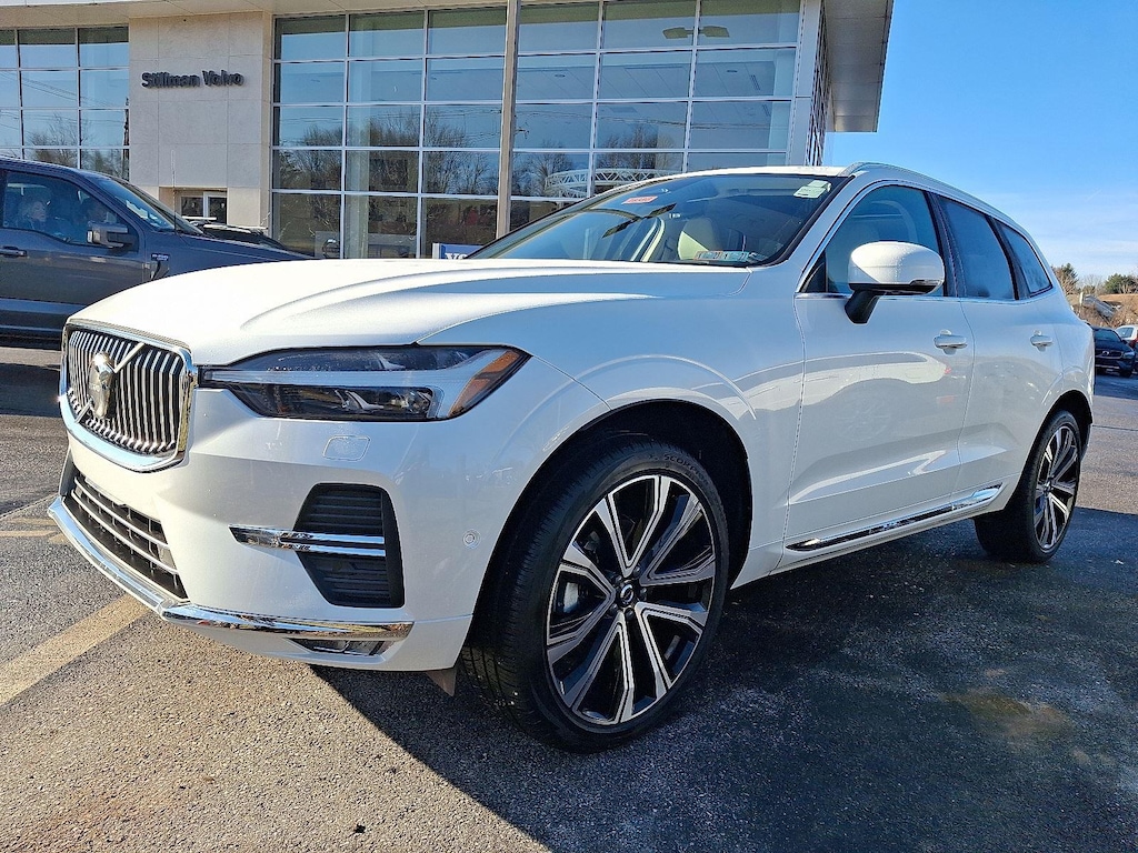 Certified 2023 Volvo XC60 Ultimate Bright Theme SUV