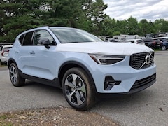2026 Volvo XC40 B5 Plus AWD SUV