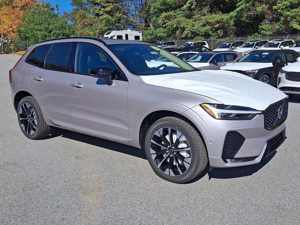 New 2026 Volvo XC60 B5 Plus SUV