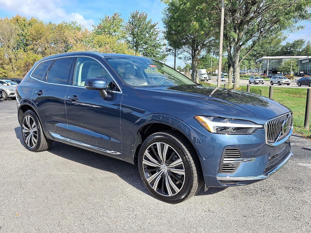 Certified 2023 Volvo XC60 Recharge Plug-In Hybrid T8 Eawd Plus Bright Theme SUV