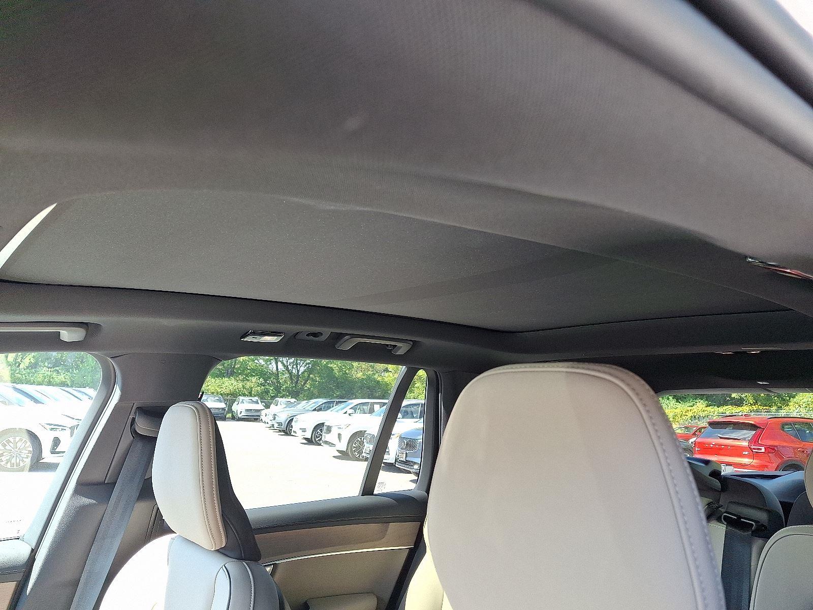 2026 Volvo XC90 Core - Photo 10
