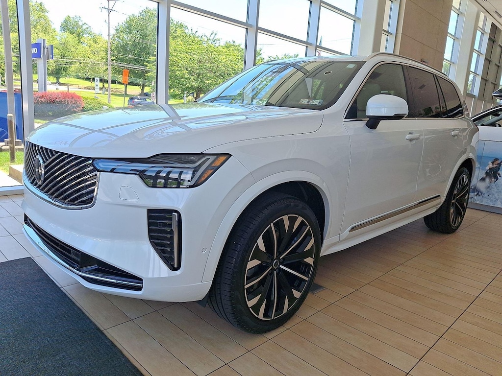 Certified 2026 Volvo XC90 B6 Plus 7-Seater SUV