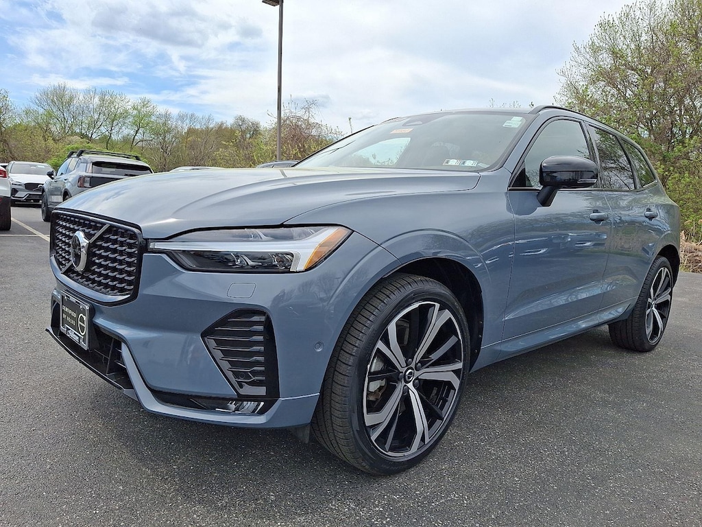 Certified 2023 Volvo XC60 Ultimate Dark Theme SUV