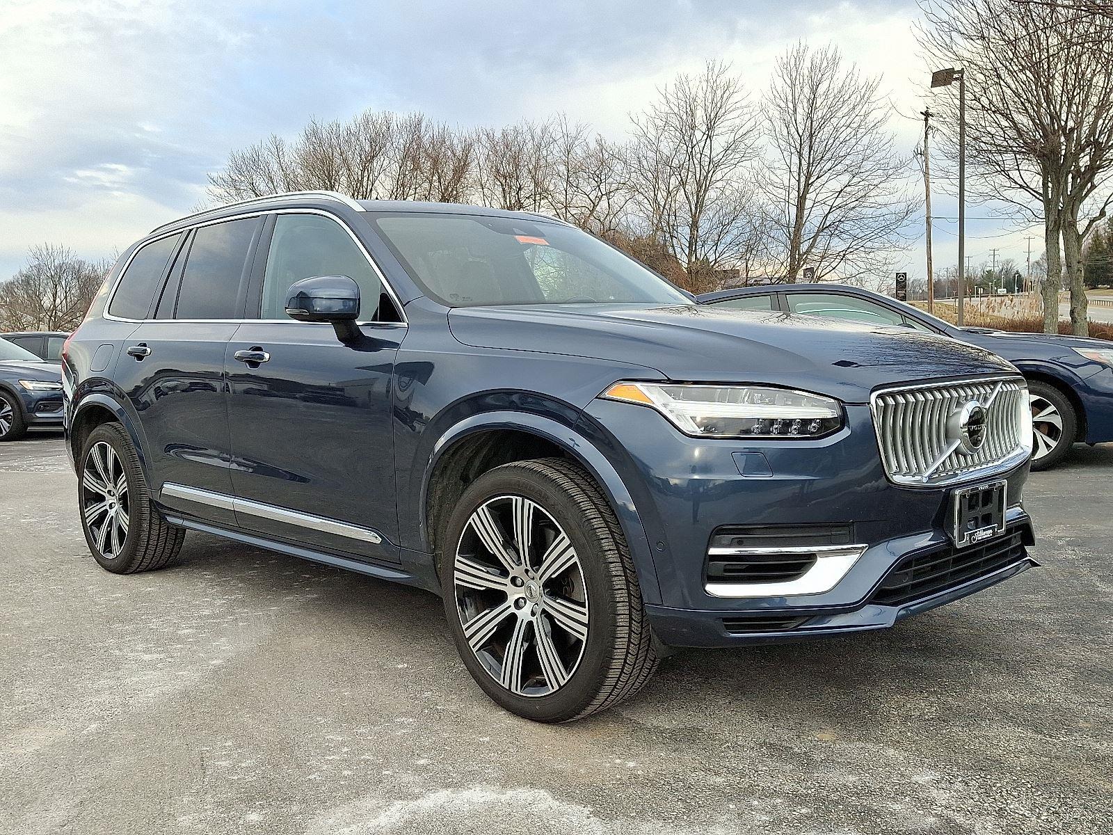 2020 Volvo XC90 Inscription's photo