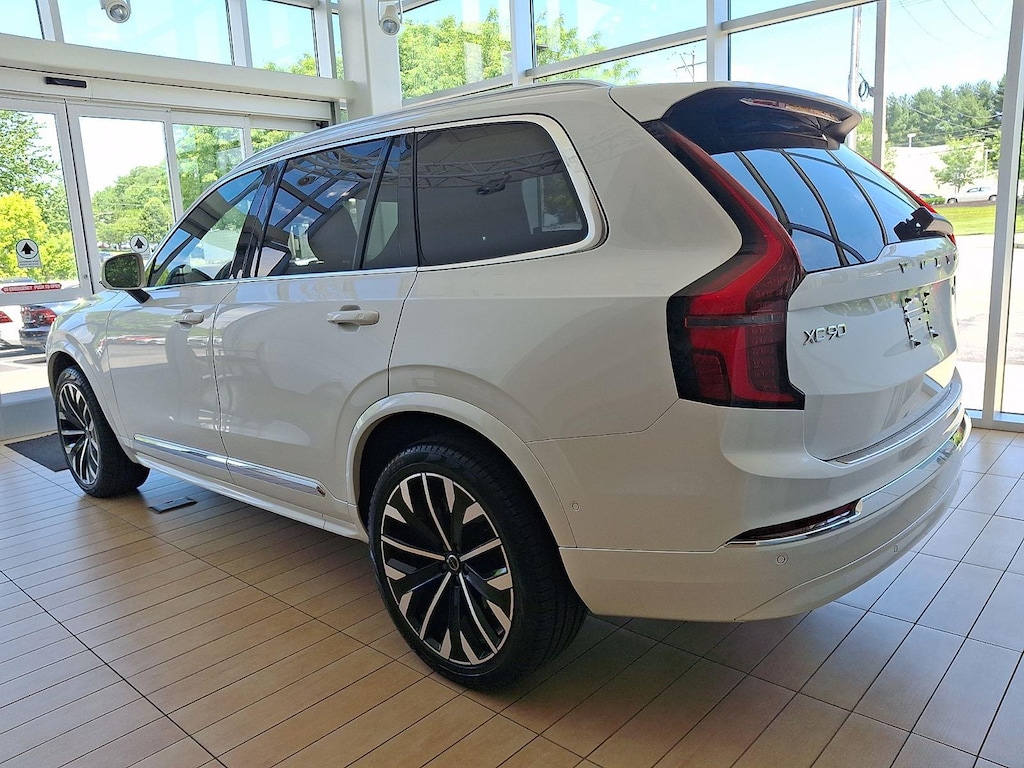 Certified 2026 Volvo XC90 B6 Plus 7-Seater SUV