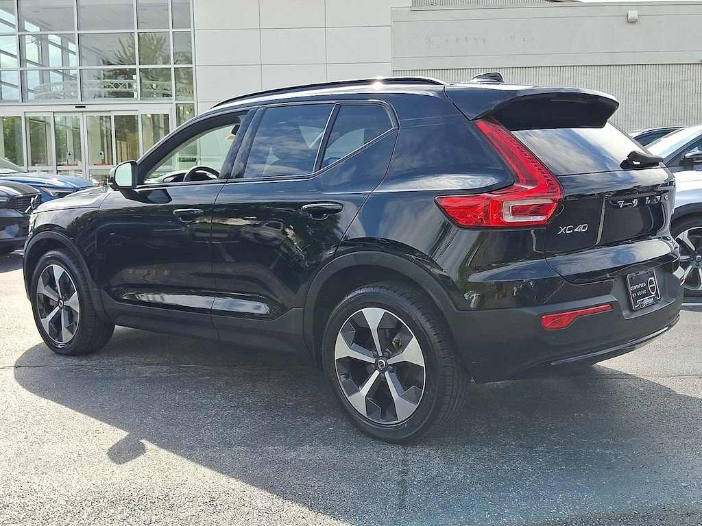 Certified 2024 Volvo XC40 Plus Dark Theme SUV