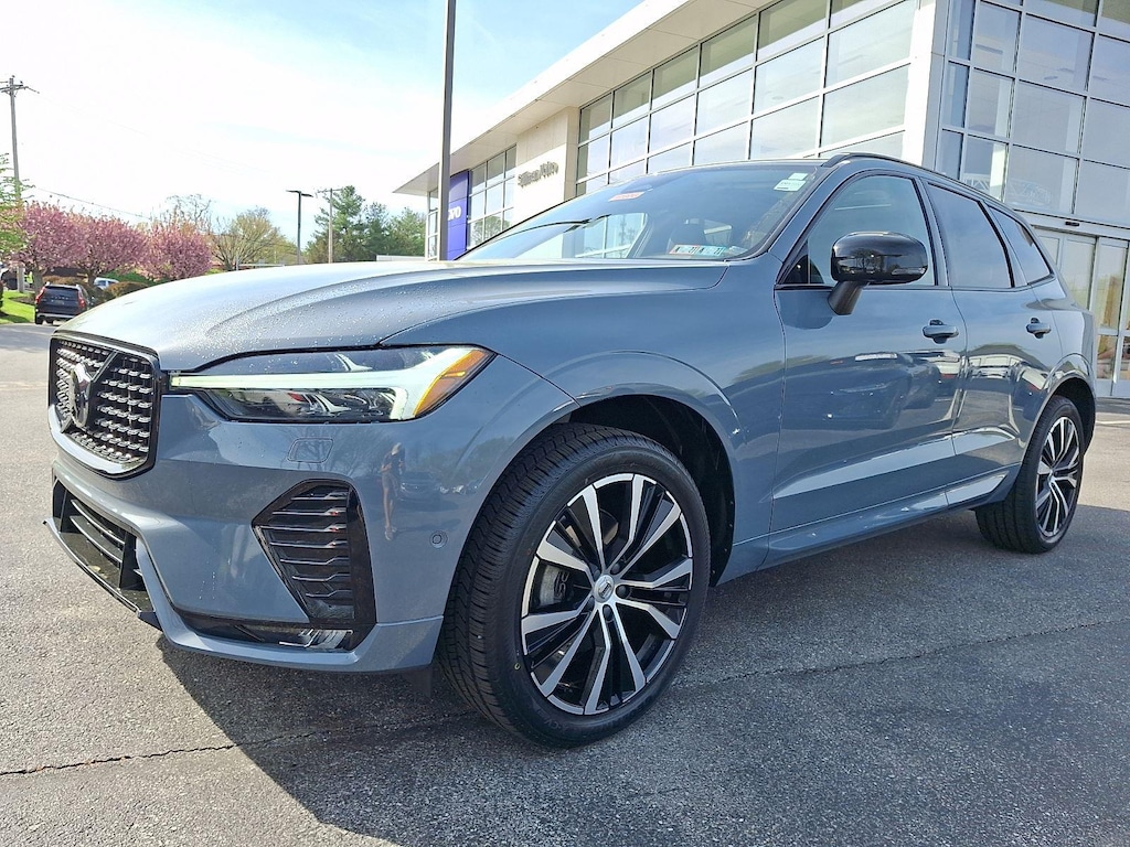 Certified 2023 Volvo XC60 Plus Dark Theme SUV
