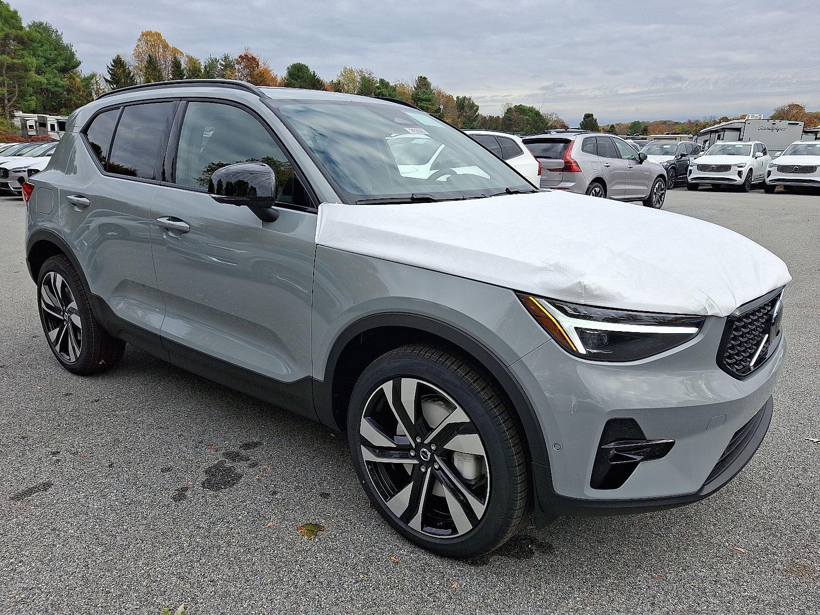 2026 Volvo XC40 Ultra's photo