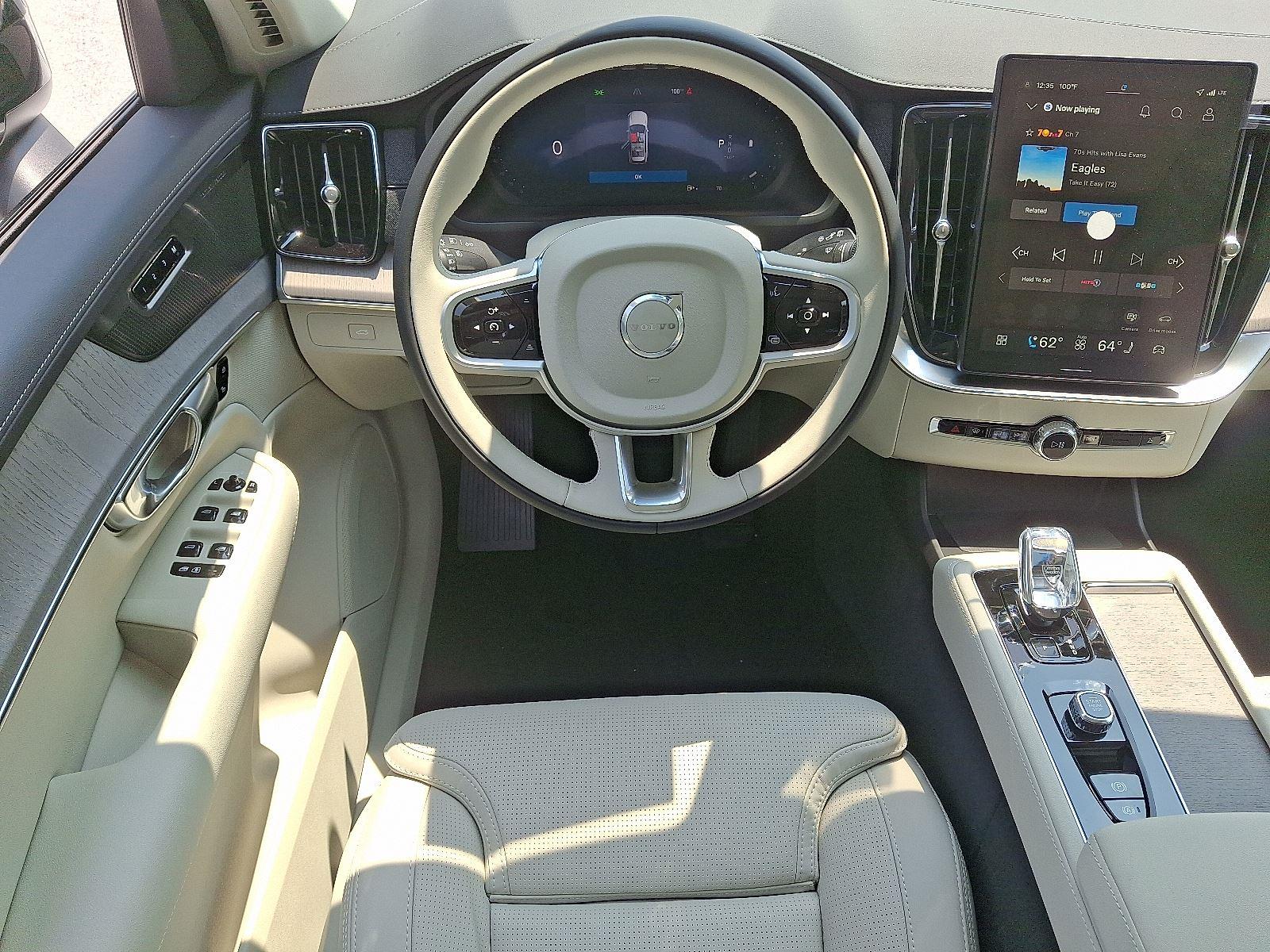 2026 Volvo XC90 Ultra - Photo 7