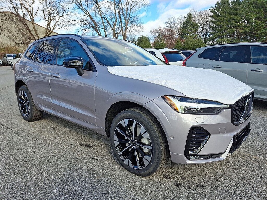 New 2026 Volvo XC60 B5 Plus SUV