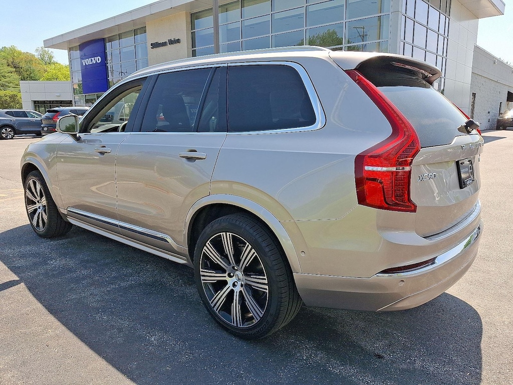 Certified 2023 Volvo XC90 B6 AWD Ultimate Bright Theme 7-Passengers SUV