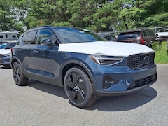 2026 Volvo XC40 B5 Ultra Black Edition AWD SUV