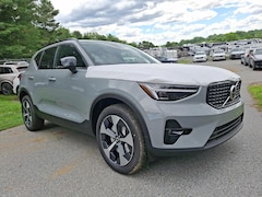 2026 Volvo XC40 B5 Plus AWD SUV