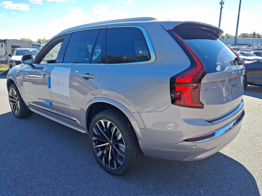 New 2026 Volvo XC90 B6 Plus 7-Seater SUV