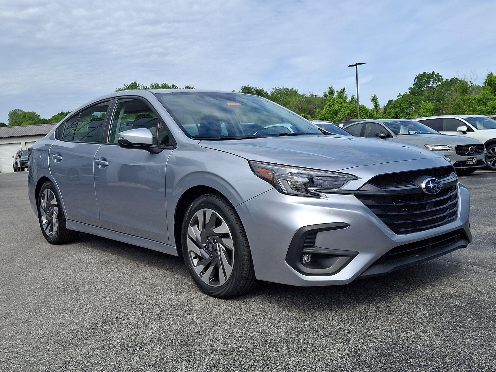 2024 Subaru Legacy Limited's photo