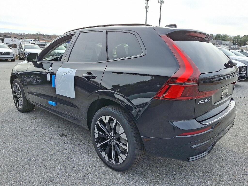 New 2026 Volvo XC60 B5 Plus SUV