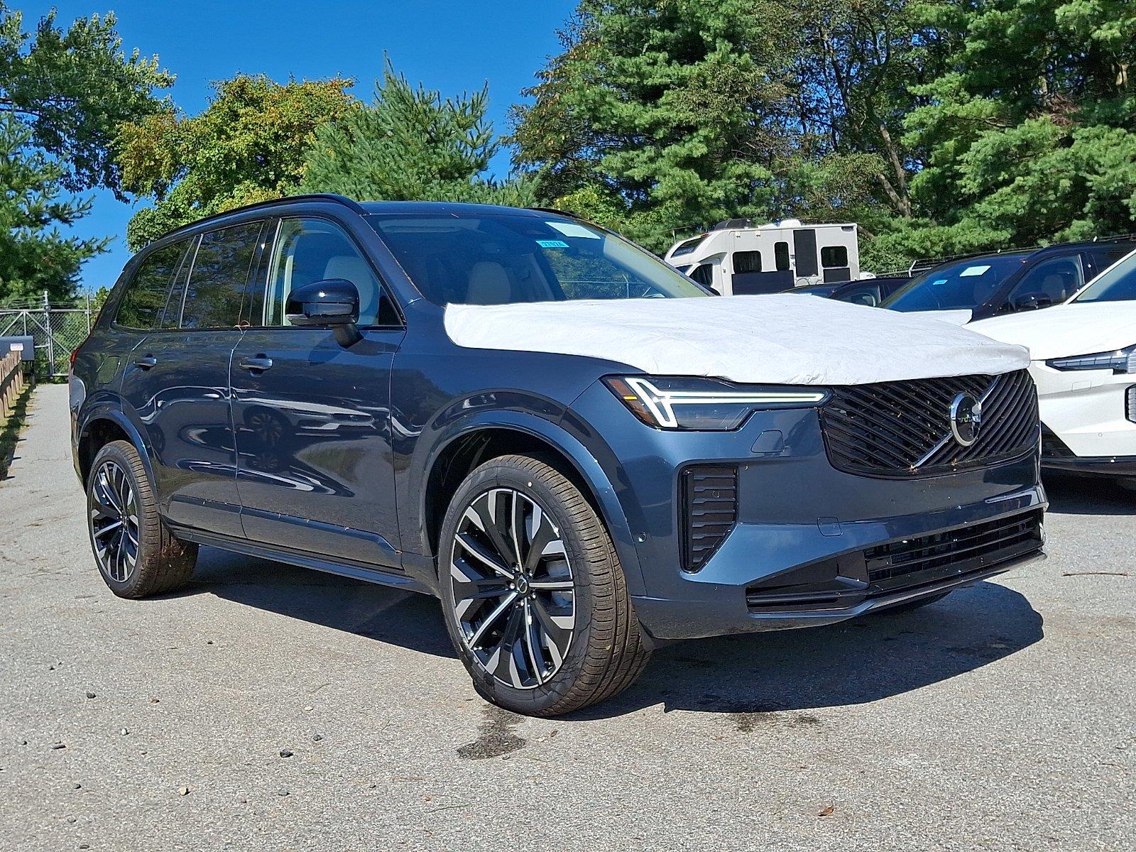 2027 Volvo XC90 B6 Ultra Dark Theme 7-Seater AWD SUV