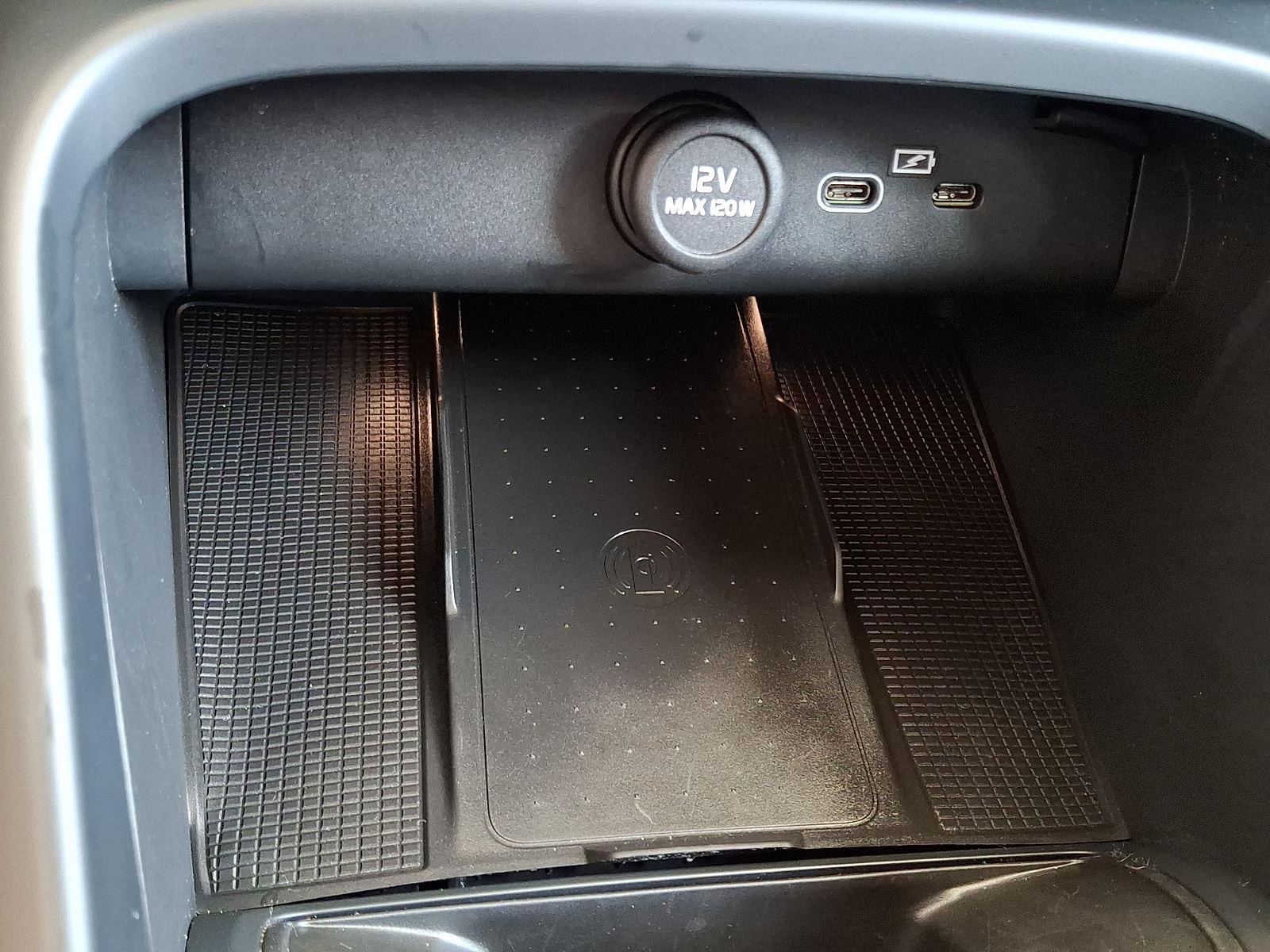 2026 Volvo XC40 Core - Photo 14