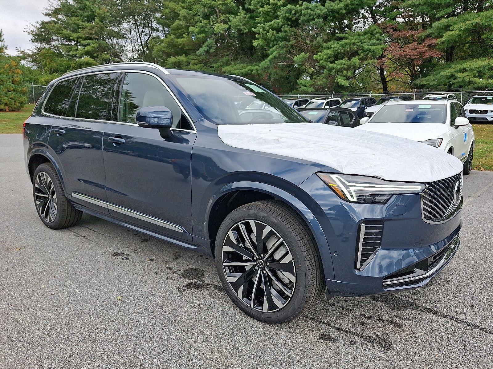 2026 Volvo XC90 Plus's photo