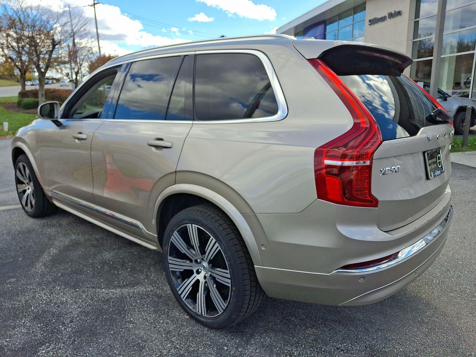 2024 Volvo XC90 Plus photo 4