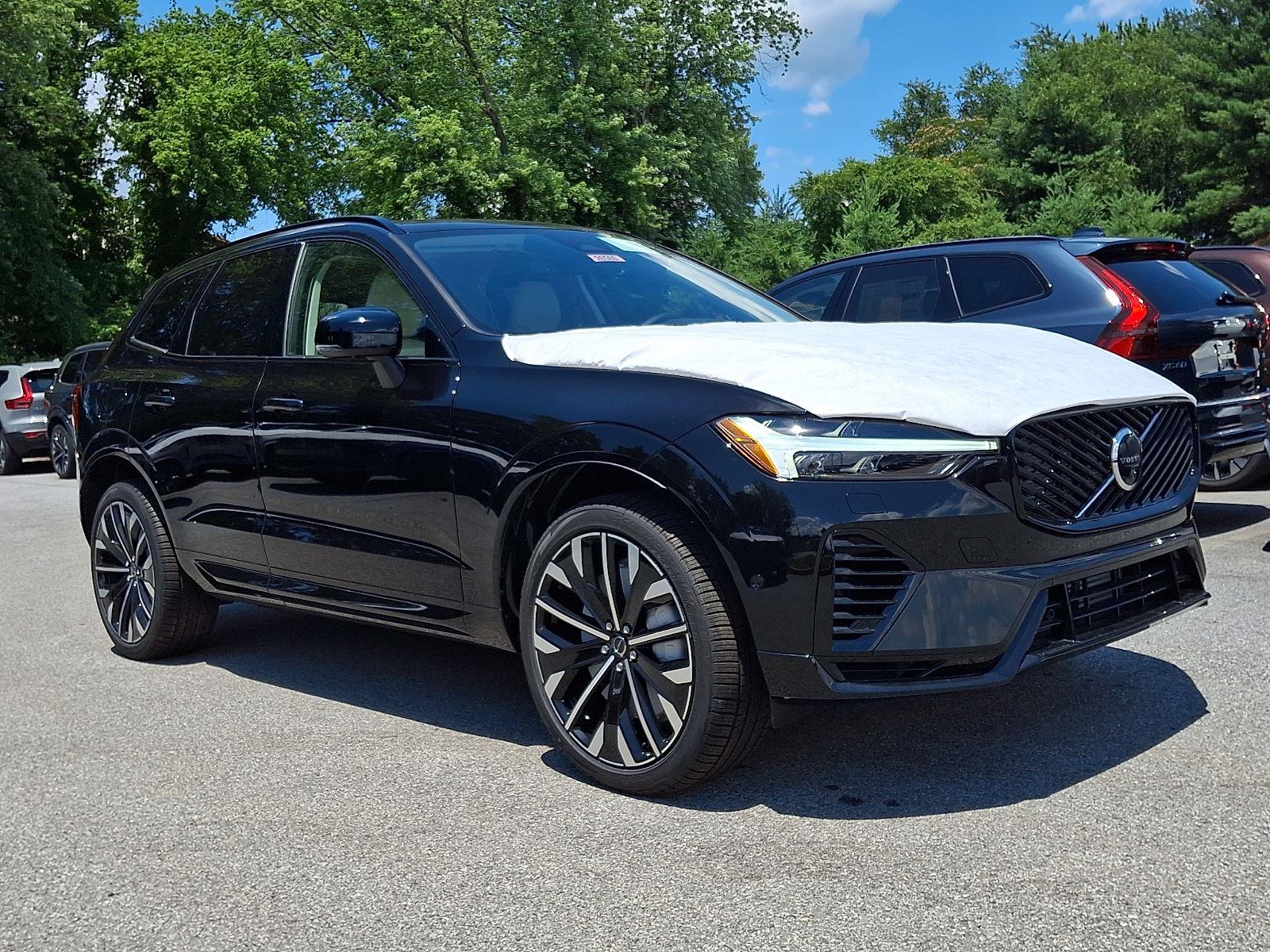 2026 Volvo XC60 plug-in hybrid