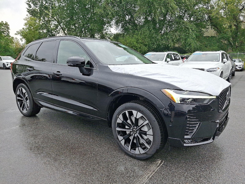 New 2026 Volvo XC60 B5 Plus SUV