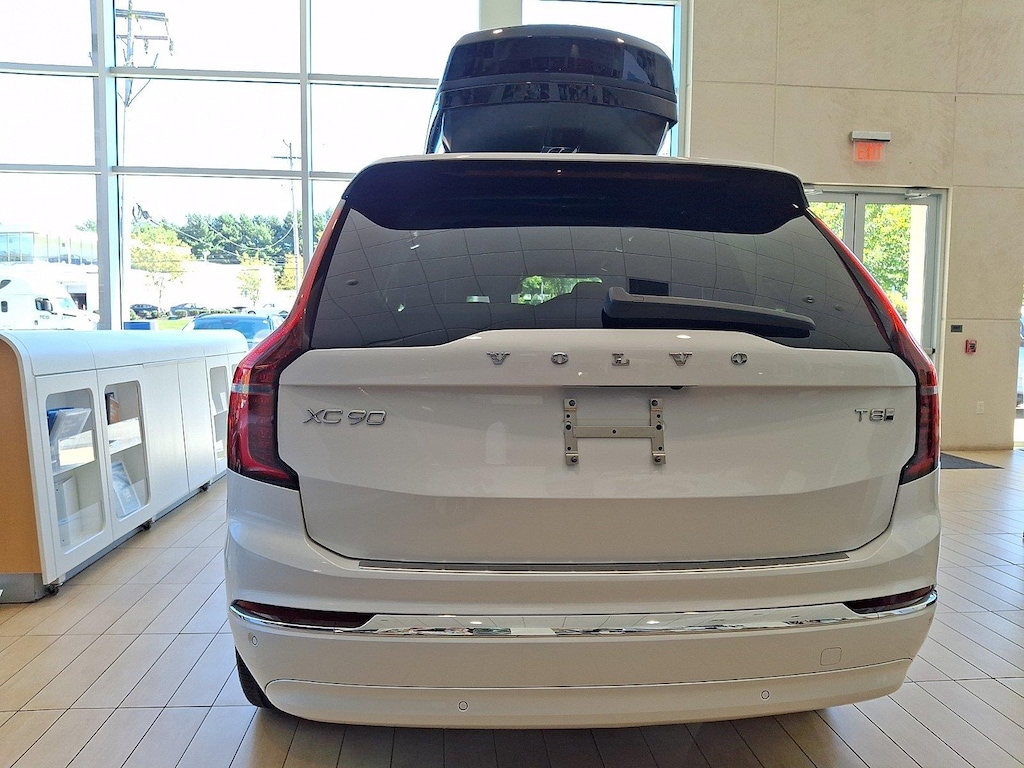 Certified 2026 Volvo XC90 plug-in hybrid T8 Plus 7-Seater SUV