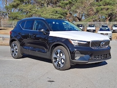 2025 Volvo XC40 B5 Core Bright Theme SUV