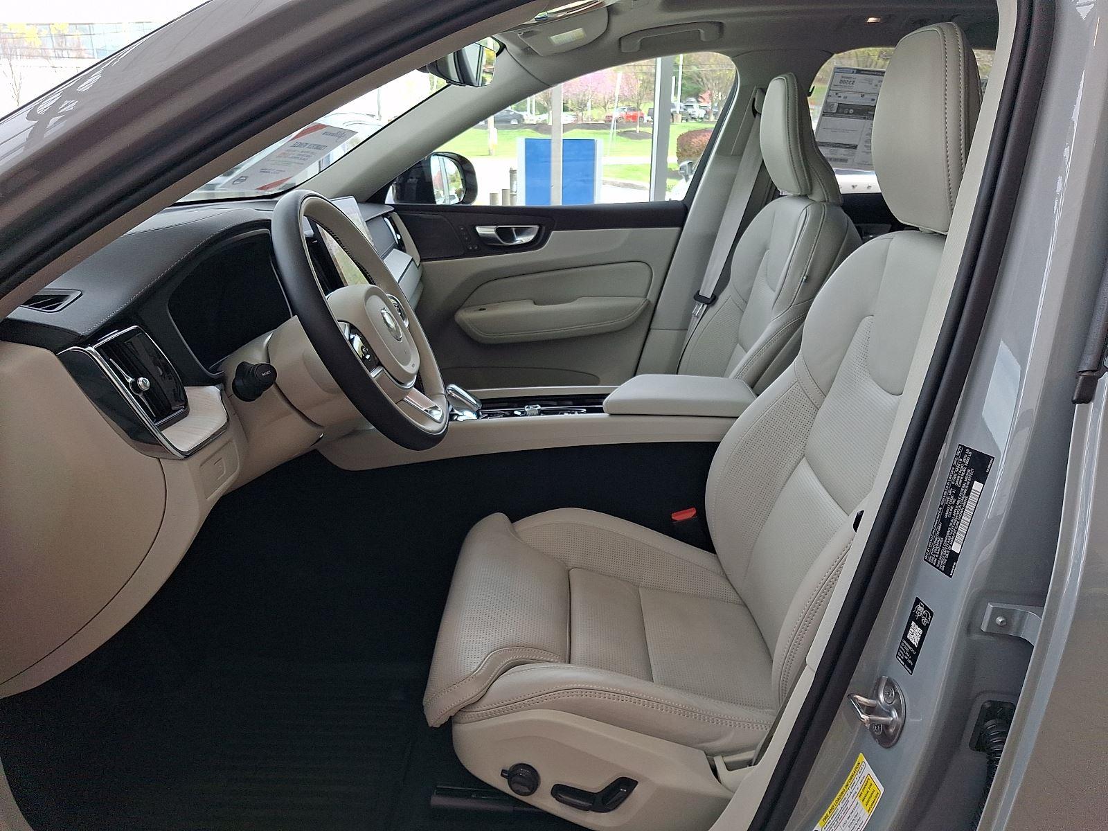 2026 Volvo XC60 Ultra - Photo 9