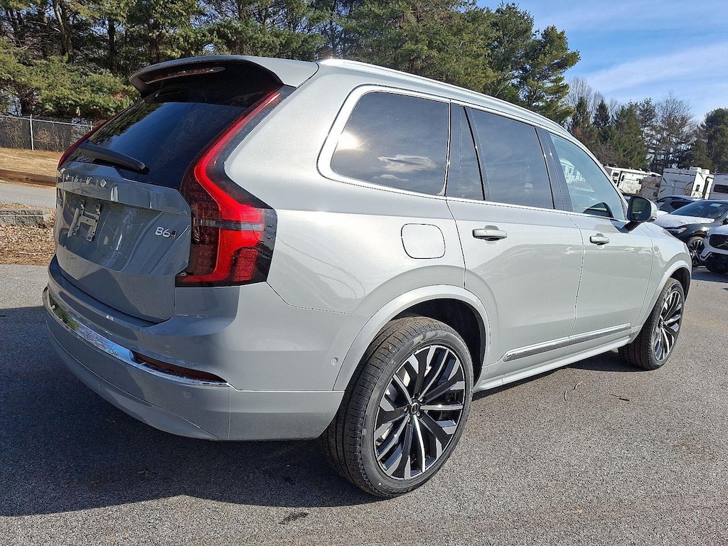 New 2026 Volvo XC90 B6 Ultra 7-Seater SUV