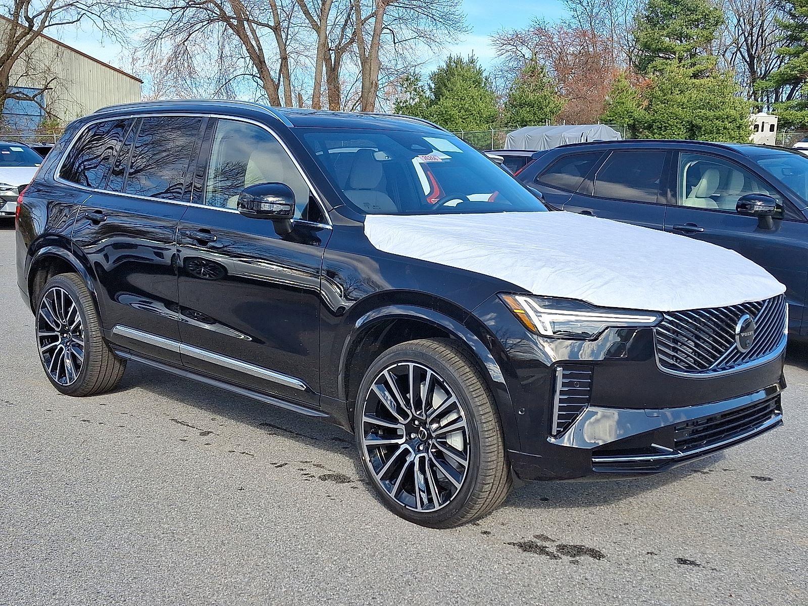 2026 Volvo XC90 Plus's photo