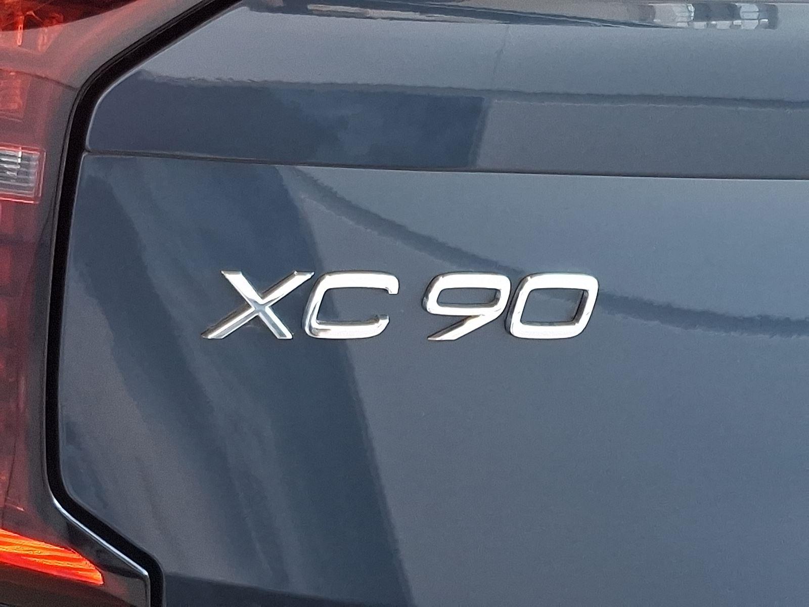 2026 Volvo XC90 Plus - Photo 31