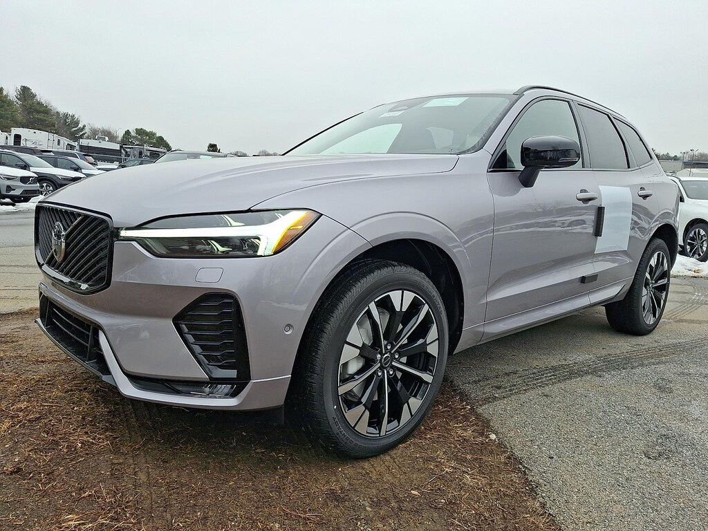 New 2026 Volvo XC60 B5 Plus SUV