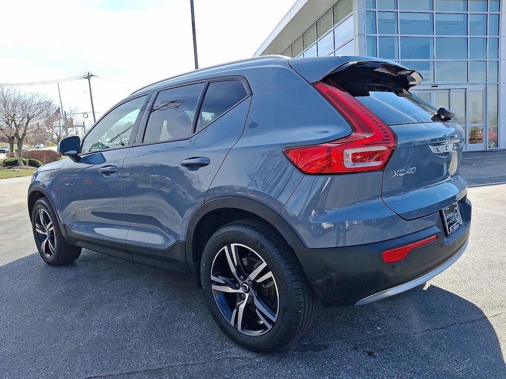 Certified 2023 Volvo XC40 Core SUV