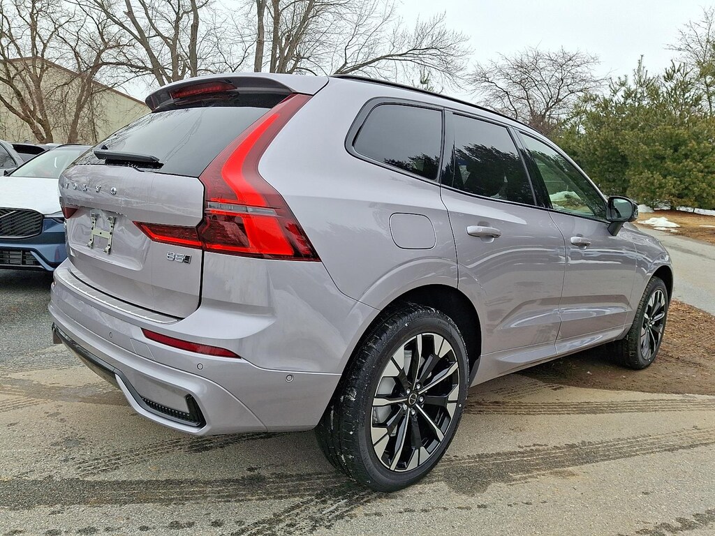 New 2026 Volvo XC60 B5 Plus SUV