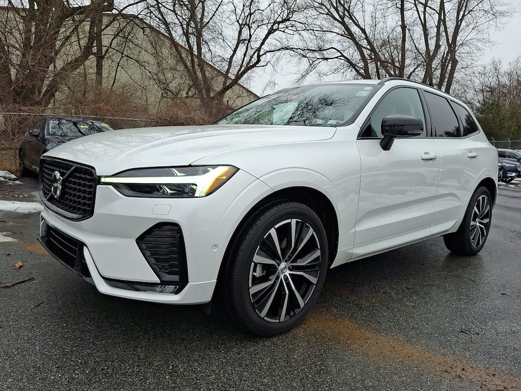 Certified 2023 Volvo XC60 Plus Dark Theme SUV