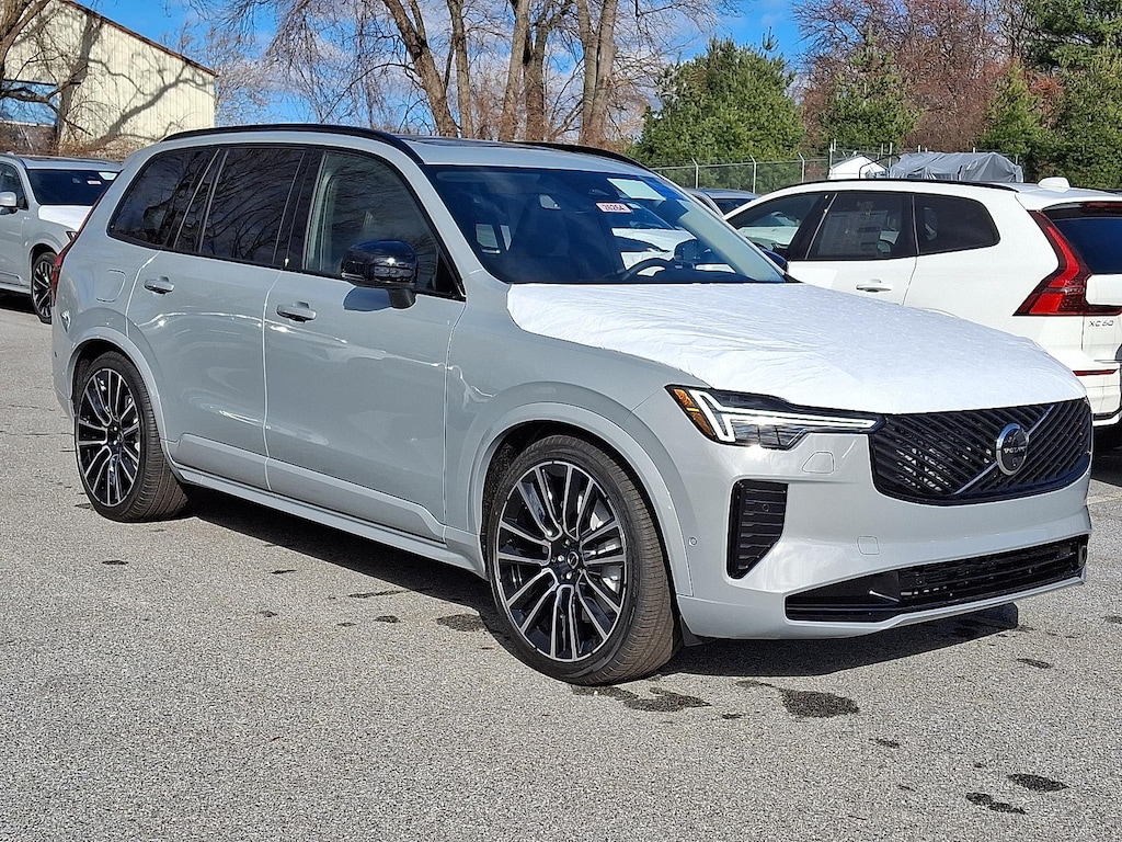 New 2026 Volvo XC90 B6 Ultra Dark Theme 7-Seater SUV