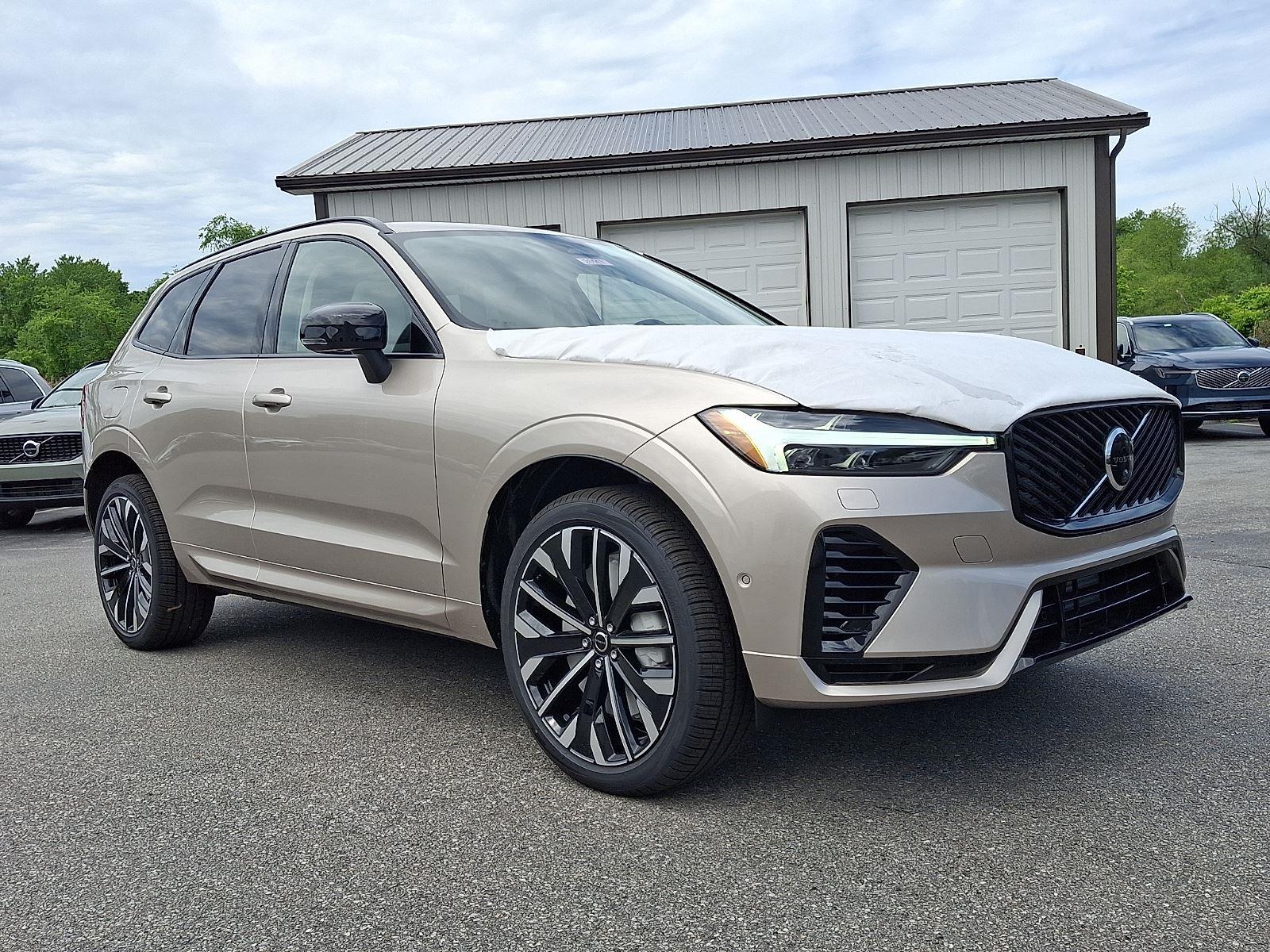 2026 Volvo XC60 T8 Ultra Dark AWD's photo