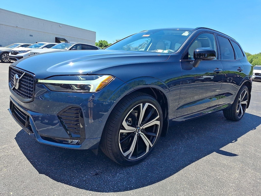 Certified 2024 Volvo XC60 Ultimate Dark Theme SUV