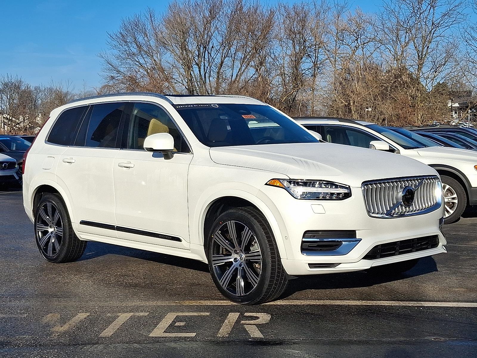 2024 Volvo XC90 Ultimate's photo