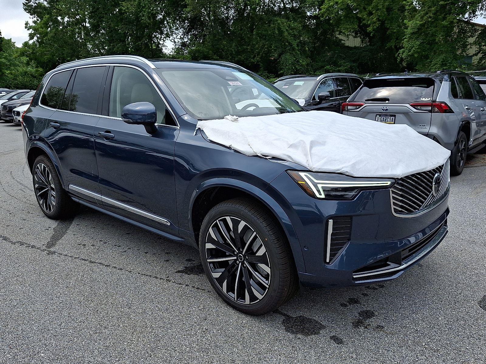 2026 Volvo XC90 plug-in hybrid