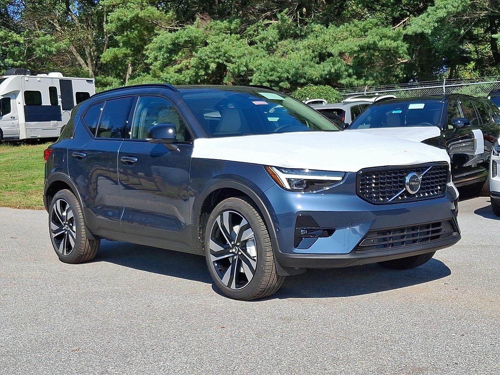 2026 Volvo XC40