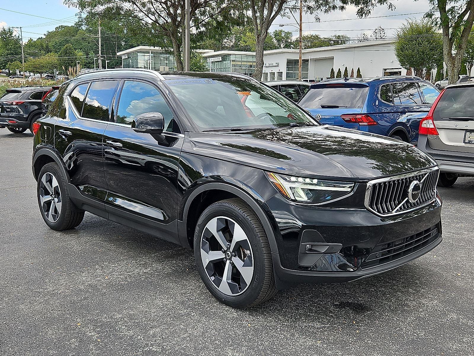 2023 Volvo XC40