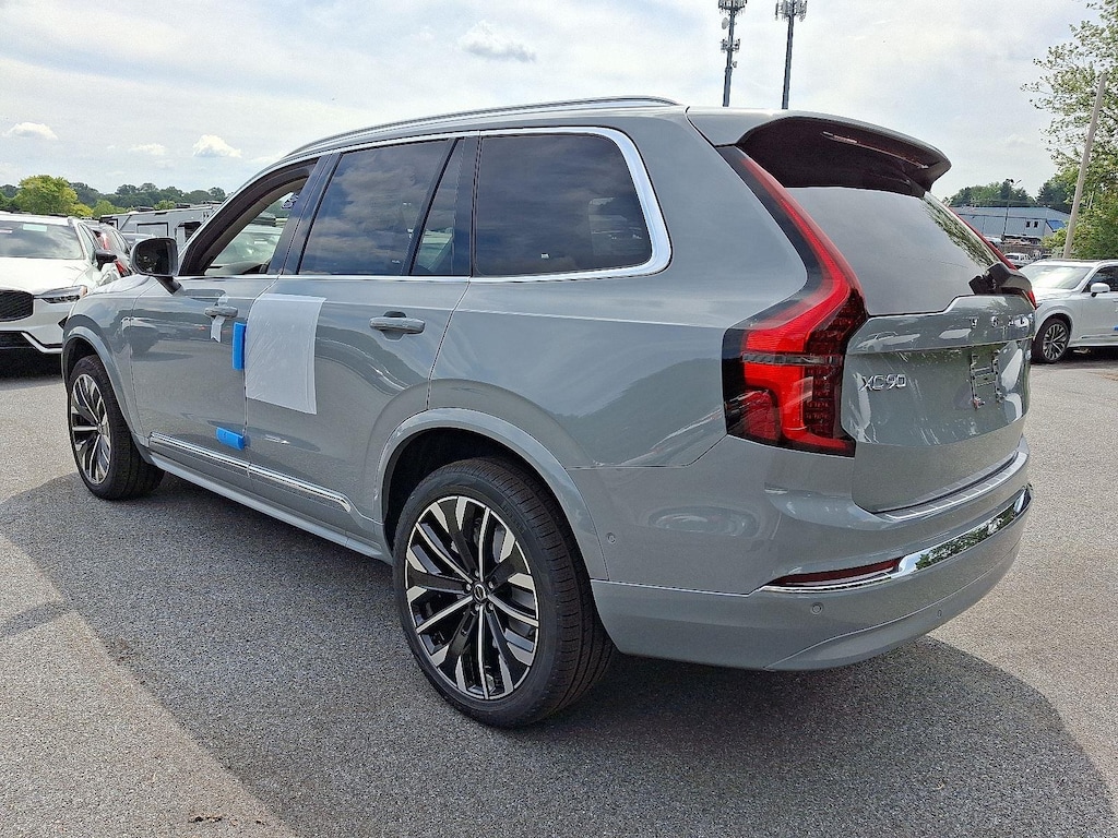 New 2026 Volvo XC90 B6 Plus 7-Seater SUV