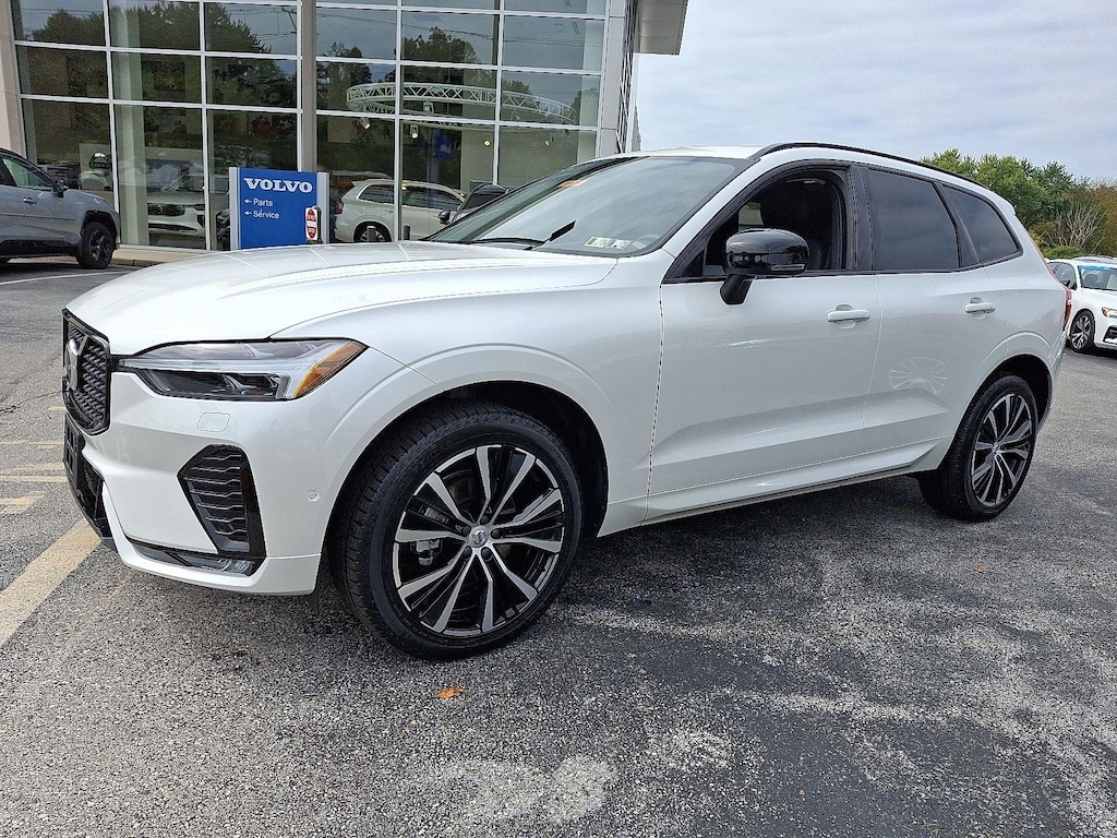 Certified 2024 Volvo XC60 B5 AWD Plus Dark Theme SUV