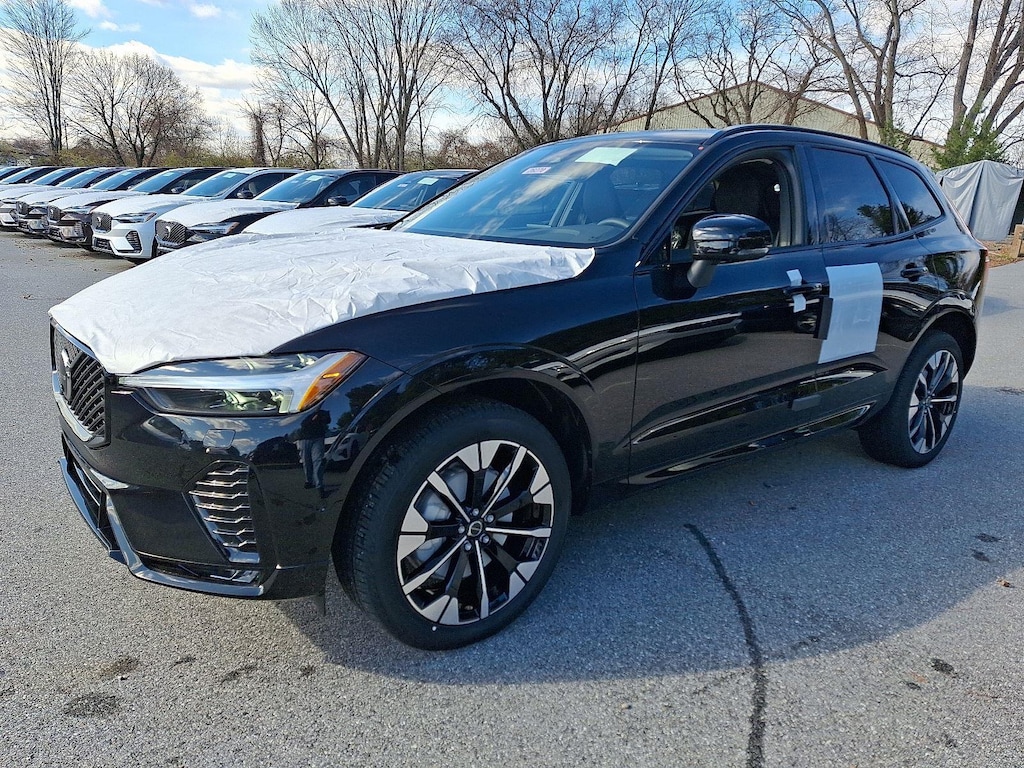 New 2026 Volvo XC60 B5 Plus SUV