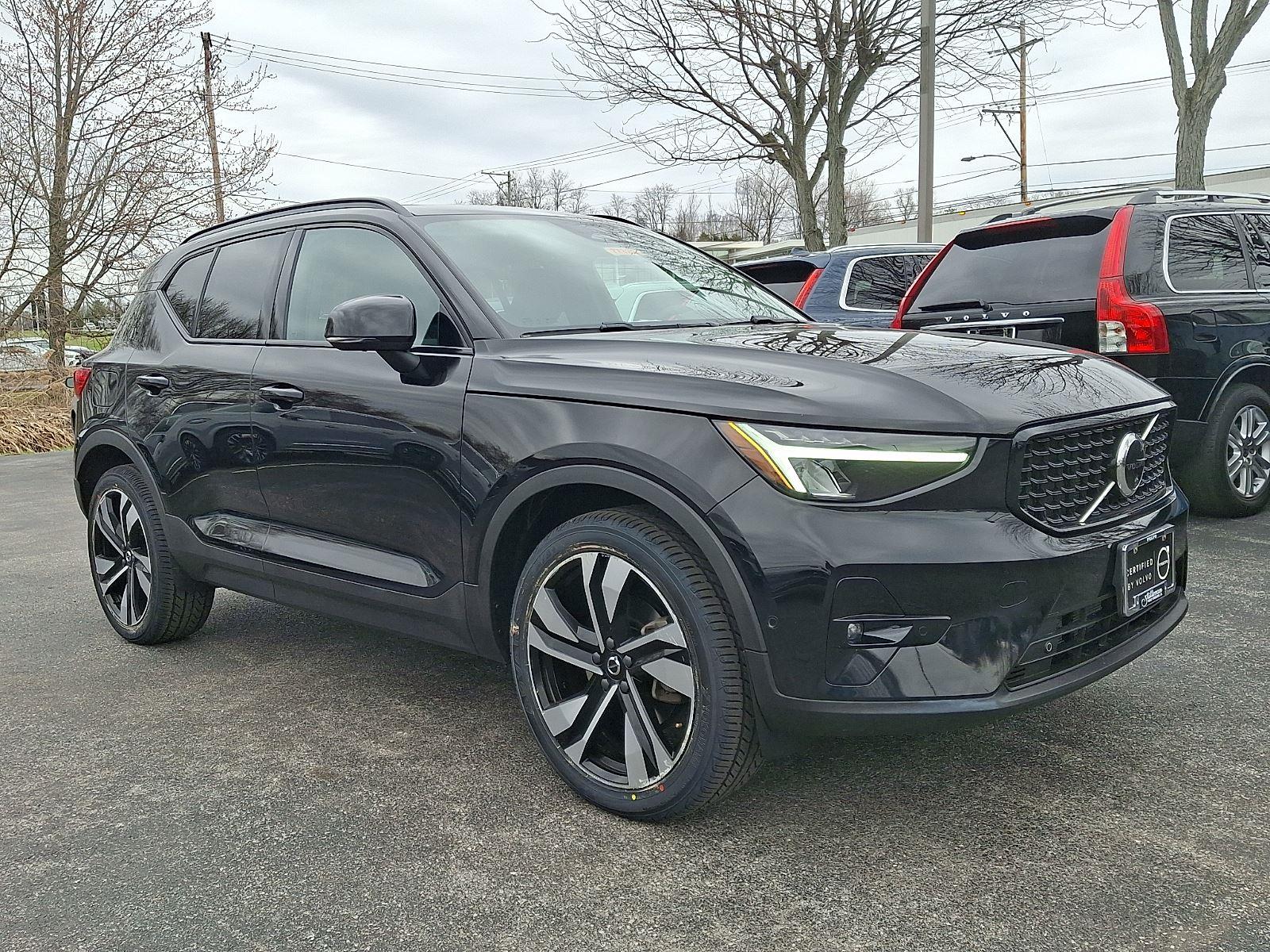 2023 Volvo XC40 Plus