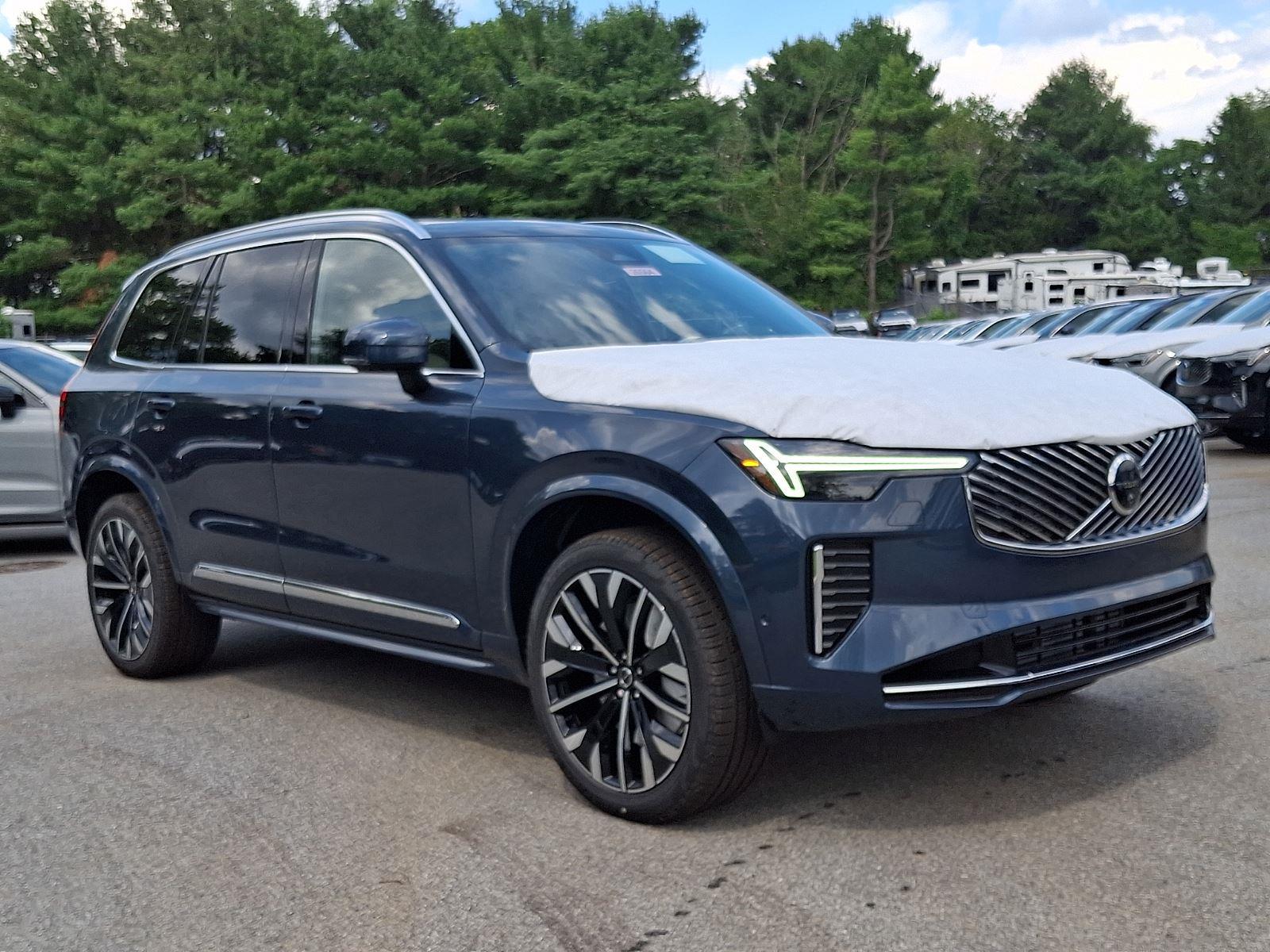 2026 Volvo XC90 plug-in hybrid