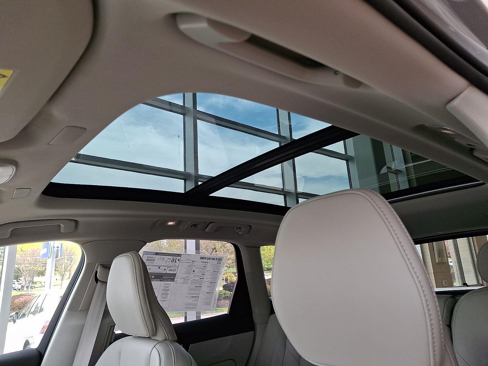 2026 Volvo XC60 Ultra - Photo 10