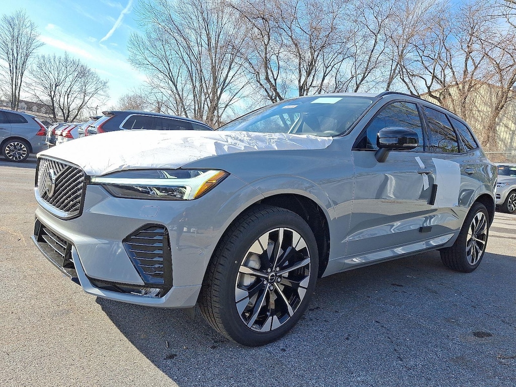 New 2026 Volvo XC60 B5 Plus SUV